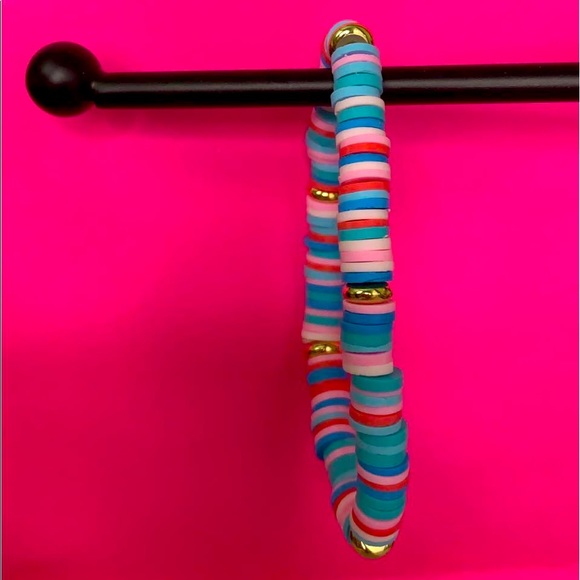 Aesthetic blue and pink clay bead bracelet🌊🌸 - Picture 3 of 5